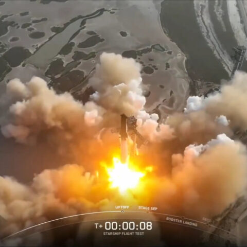 SpaceX Starship lifting off in fiery blast before inevitable midair failure, as seen during its latest test flight.