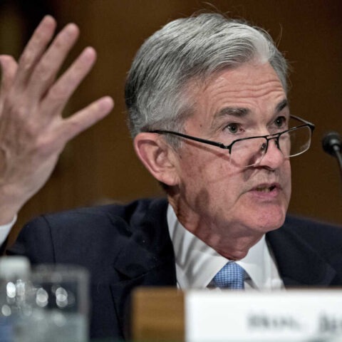 Jerome Powell gesturing during Senate testimony
