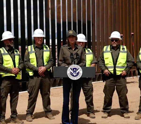 New Black Border Wall Expected To Reach 500 Degrees, Finally Gives America World’s Largest Outdoor George Foreman Grill